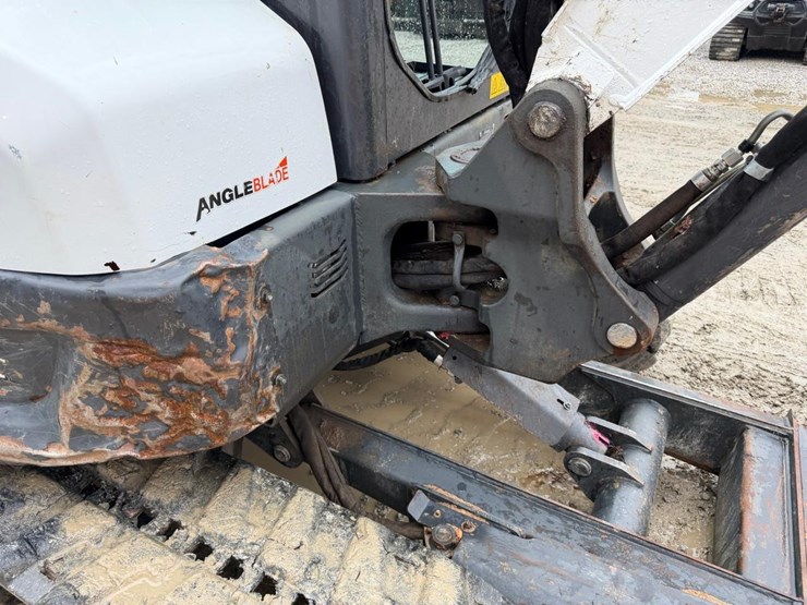 2022-bobcat-e50-image-27