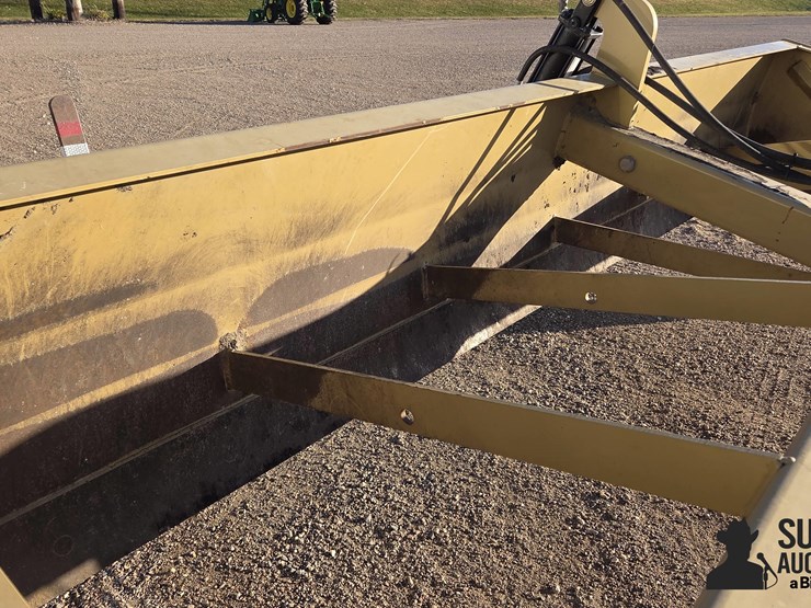 land-pride-bb4512-image-19