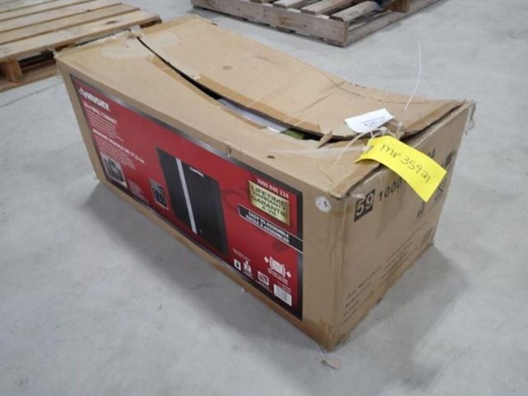 husky-28-in.-wall-cabinet-image-4