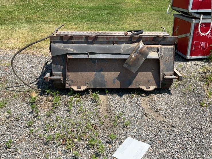 sweepster-skid-steer-sweeper-box-image-1