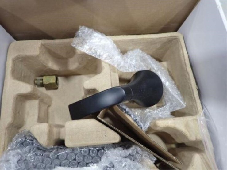 pfister-karci-shower-&-tub-kit-image-4