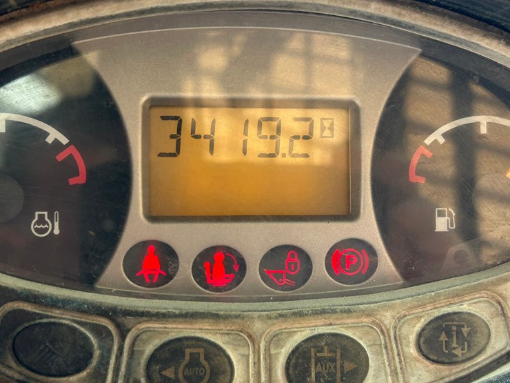 2018-bobcat-s550-image-11