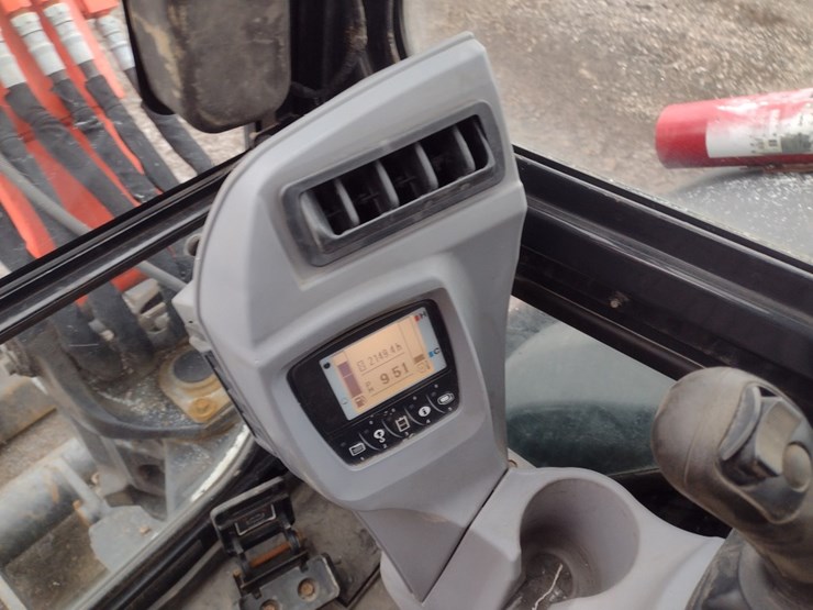 kubota-kx057-image-8