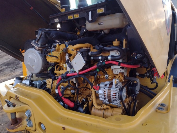 caterpillar-908m-image-25