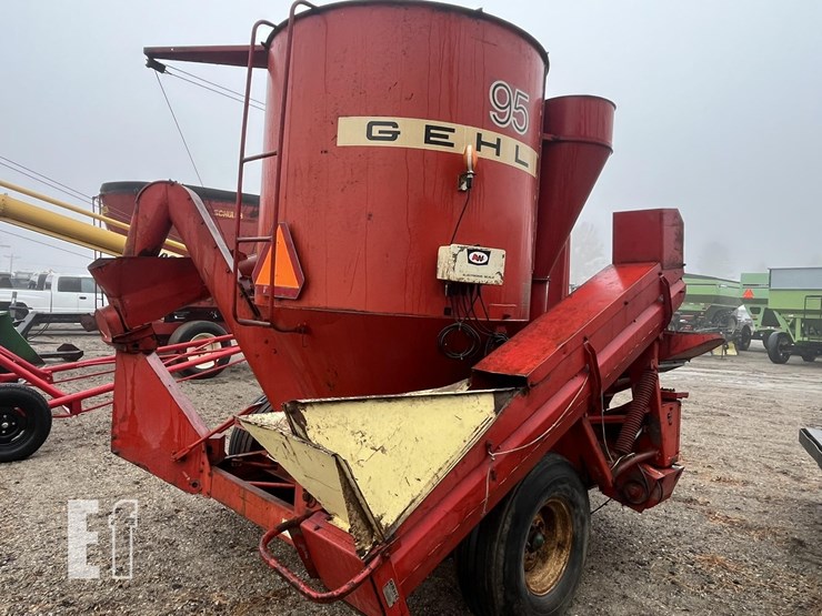 2025-gehl-95sas-image-8