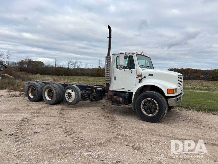 international-4900-image-2