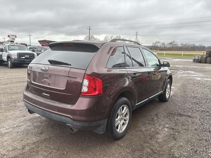 2012-ford-edge-image-5