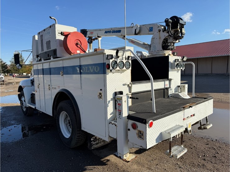 2015-kenworth-t270-image-4