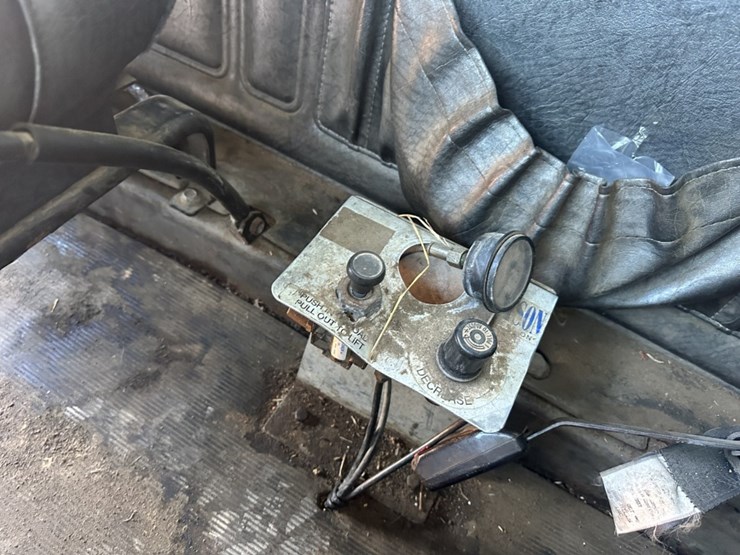 mack-rd688s-image-41