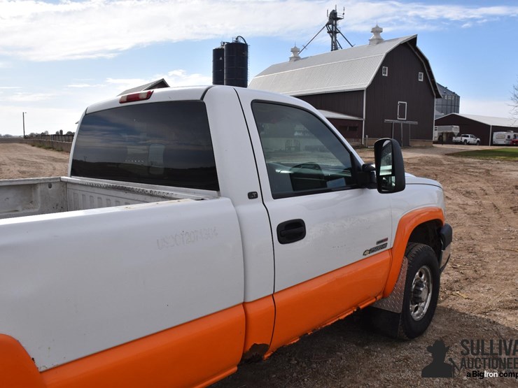 2006-chevrolet-silverado-2500-image-20