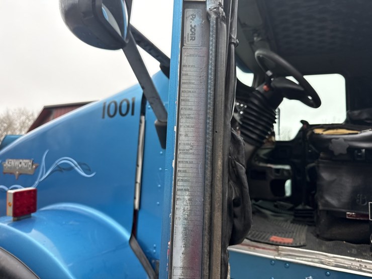 kenworth-t600-image-84