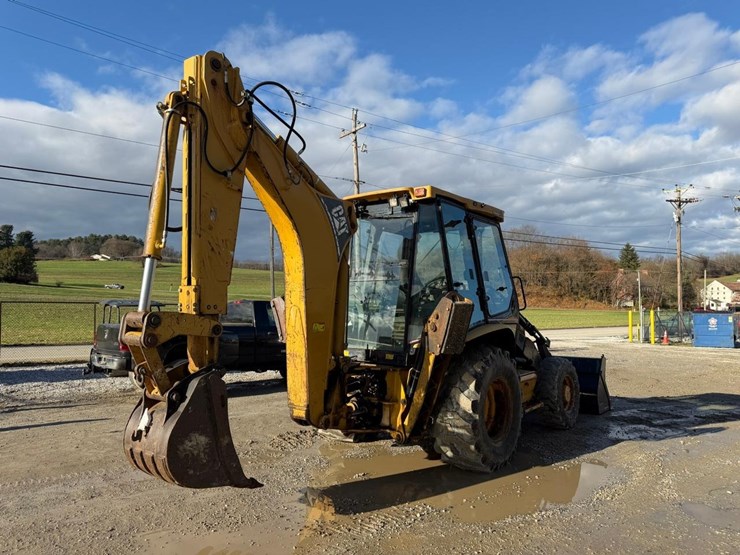 caterpillar-420d-image-5