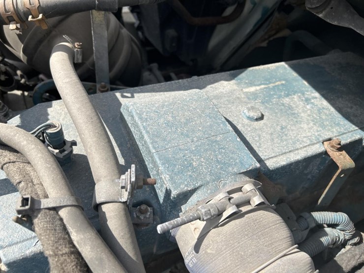 international-4000-image-82