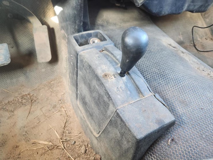 2009-chevrolet-3500-image-44