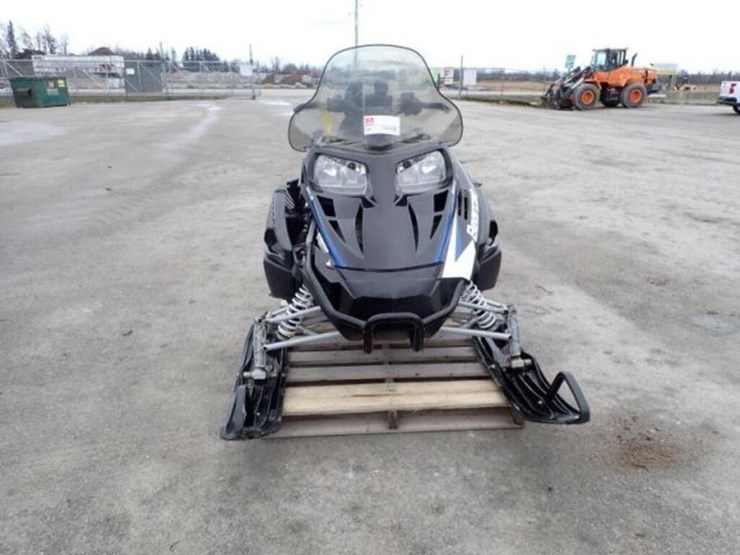 caterpillar-570-image-19