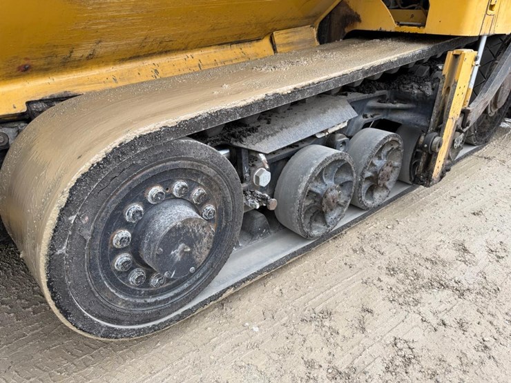 2015-caterpillar-ap-555e-image-13