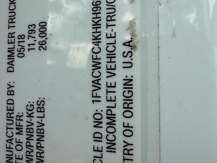 2013-kenworth-w900-image-21