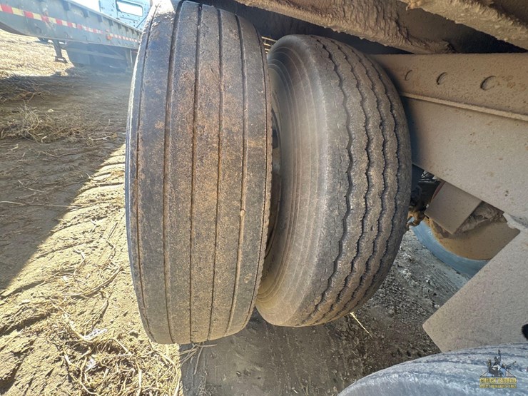 2010-imco-silage-trailer-image-9