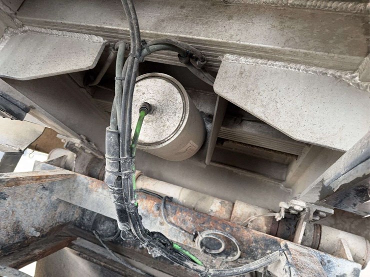 2010-kenworth-t800-image-50