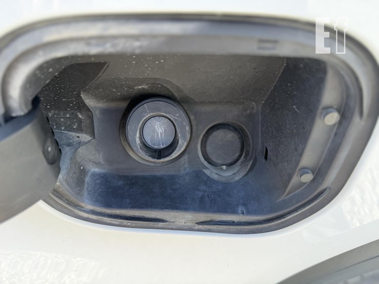 gmc-sierra-1500-slt-image-16