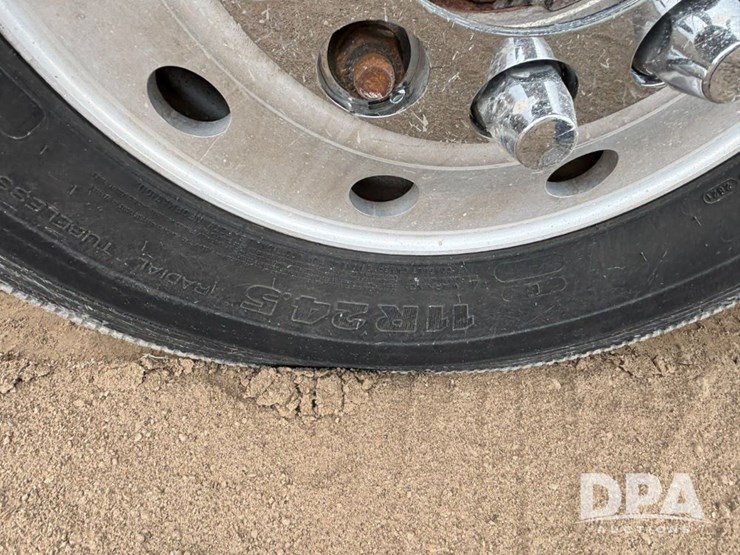 2017-mack-pinnacle-chu613-image-22