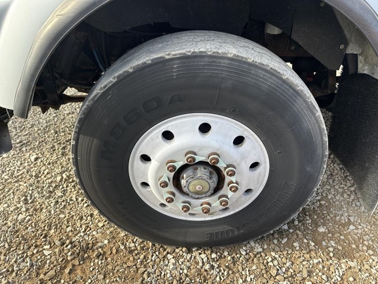 2005-kenworth-t800-image-67