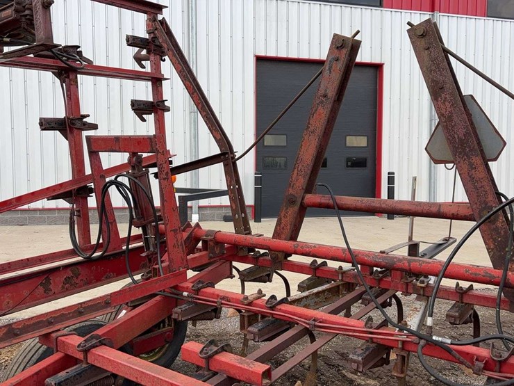 international-4500-image-13