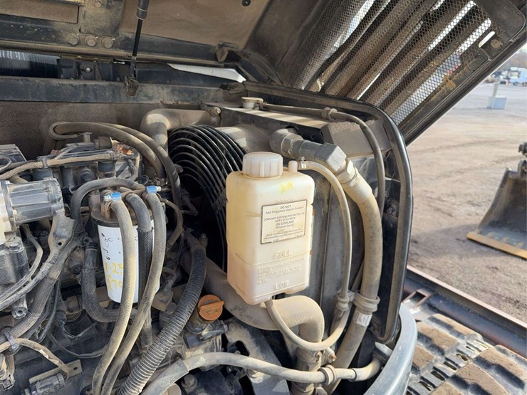 2016-bobcat-e85-image-53