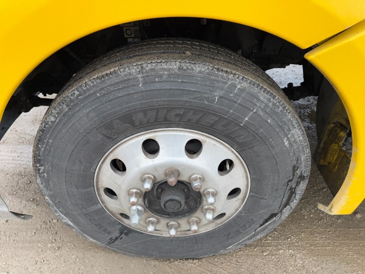 kenworth-t680-image-7