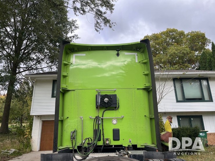 kenworth-t680-image-31