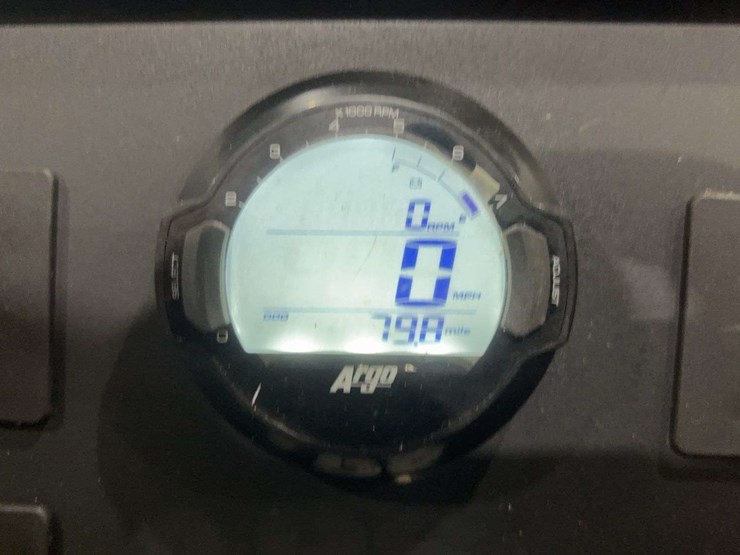 2020-argo-600-frontier-amphibious-6-wheeler-image-38