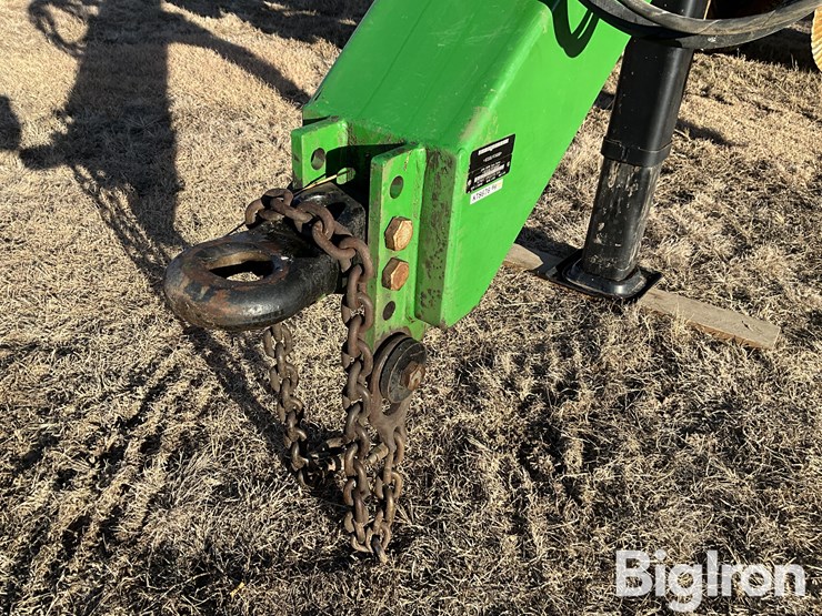 2014-john-deere-2510l-image-9