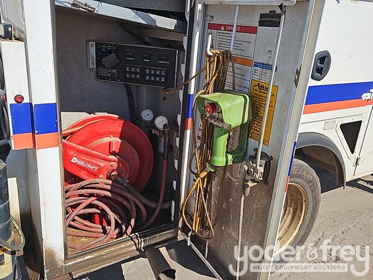 dodge-ram-5500-image-36