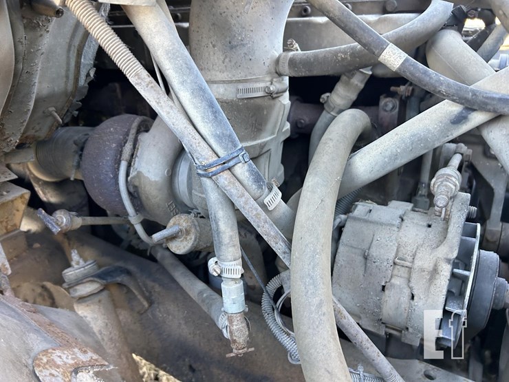 1986-international-f2375-image-55