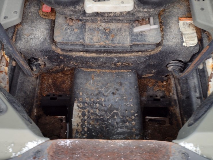 bobcat-s740-image-10