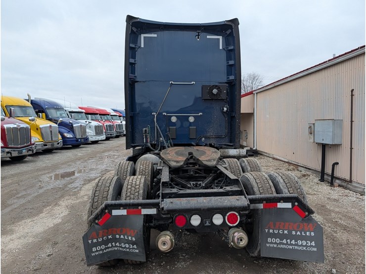 2019-kenworth-t680-image-9