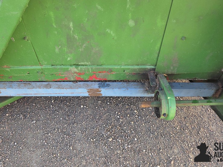 john-deere-9r22-corn-head-image-18