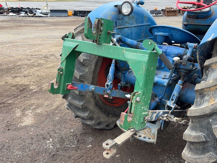 ford-tractor-image-13