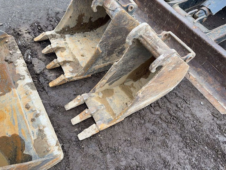 2020-bobcat-e42-image-61