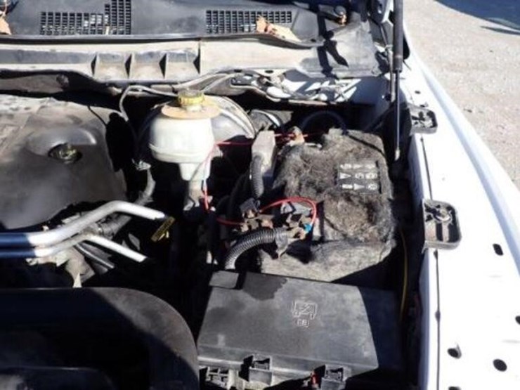 2016-dodge-1500-image-18