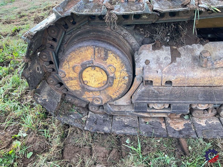 1999-caterpillar-d5c-xl-iii-image-14