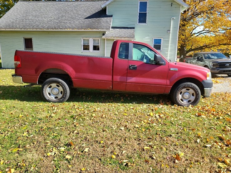 2007-ford-f150-xl-image-2