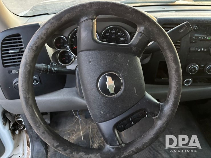 2009-chevrolet-3500hd-image-65