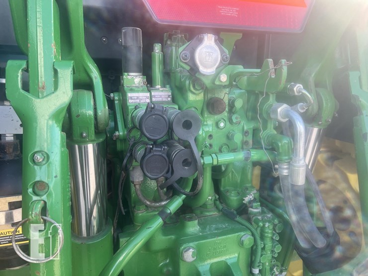 2008-john-deere-7330-image-18