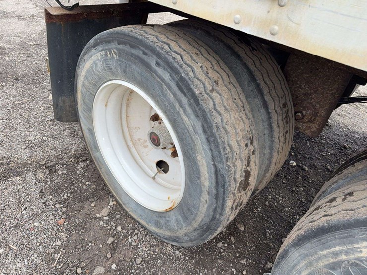 2005-great-dane-53-image-8