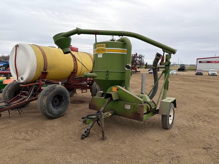 walinga-mt5100-agri-vac-image-1