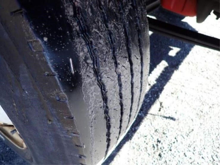 2015-freightliner-mt55-image-76