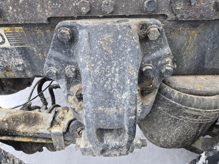 2017-peterbilt-579-image-41