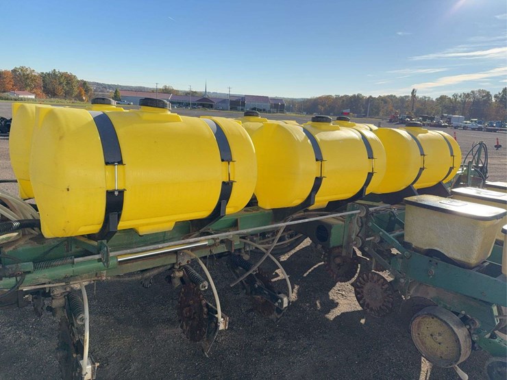 john-deere-7000-image-19