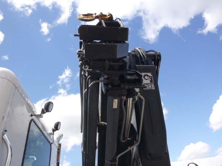 freightliner-coronado-122-image-42